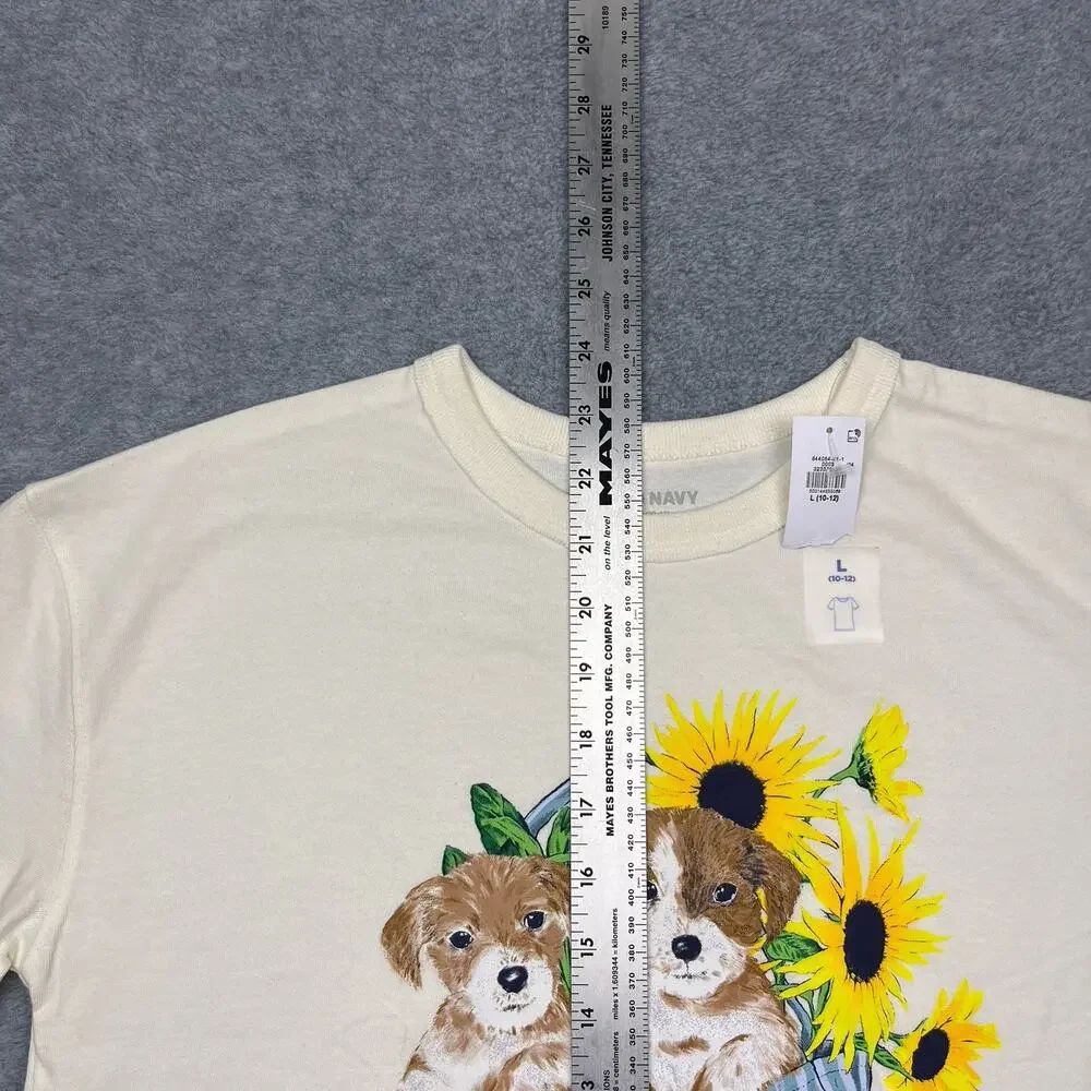 Old Navy west coast graphic t-shirt ivory dogs flowers youth size large